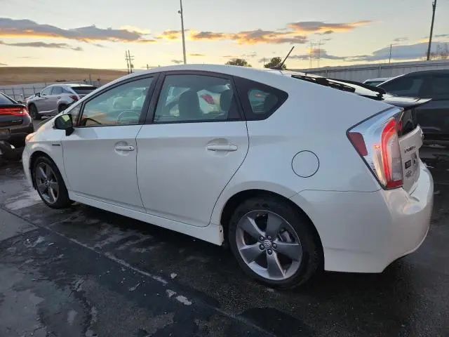 2015 TOYOTA PRIUS   