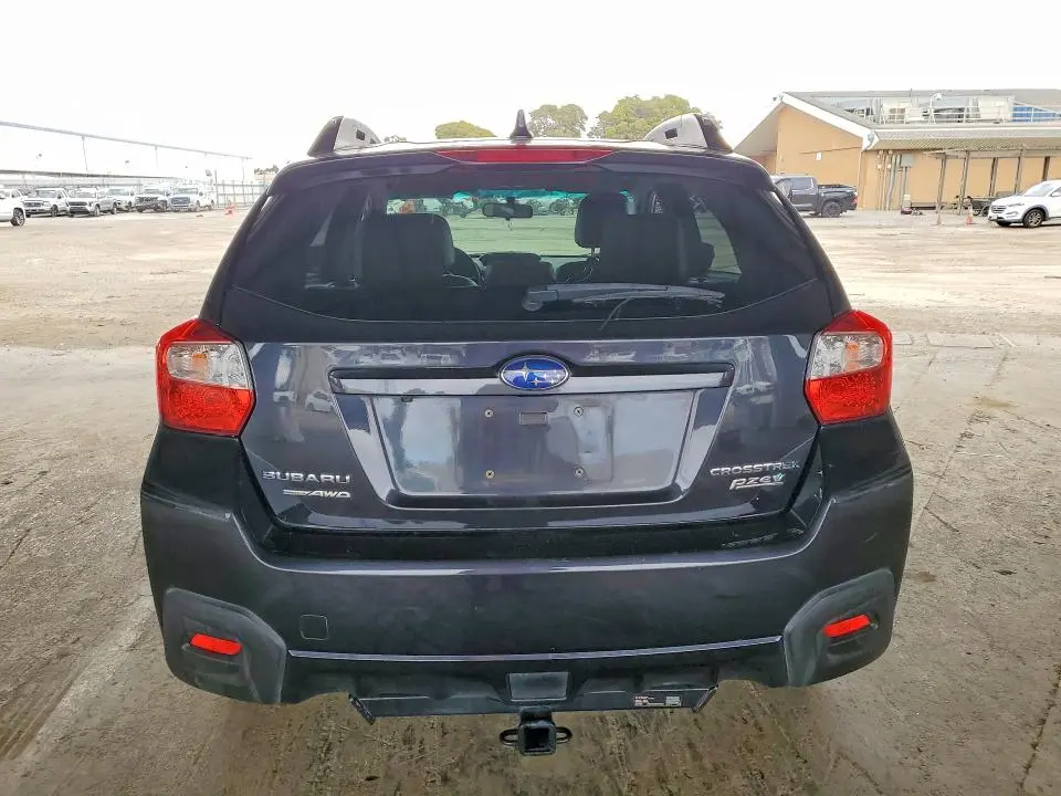 2017 SUBARU CROSSTREK LIMITED  