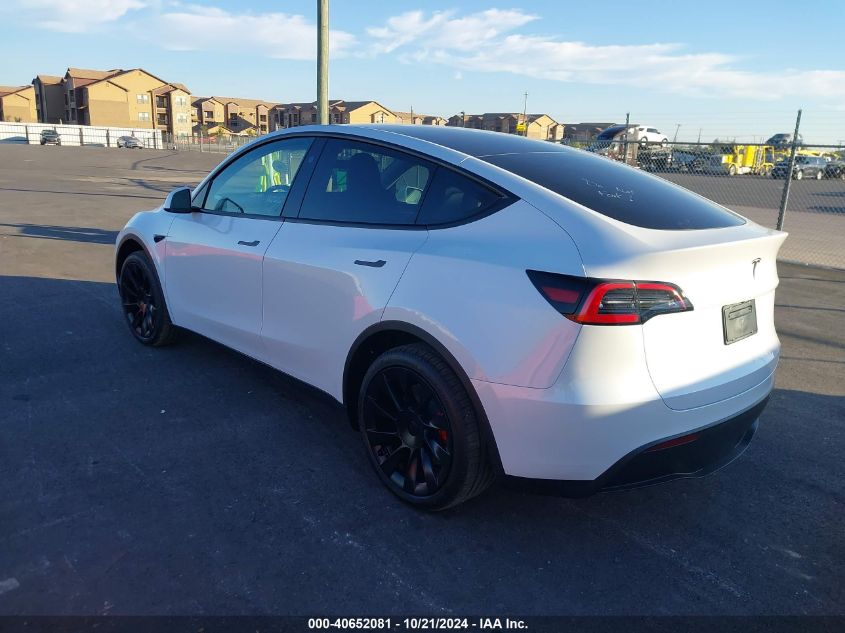 2024 TESLA MODEL Y LONG RANGE/RWD