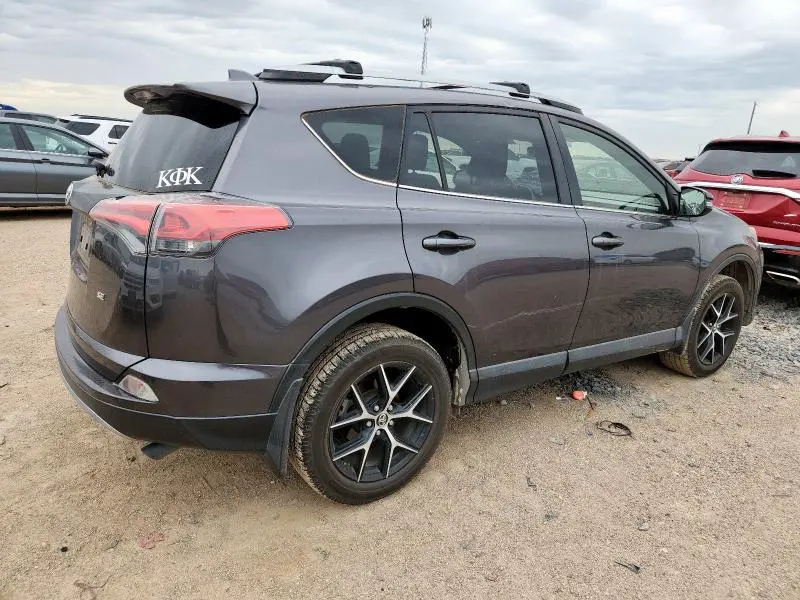 2018 TOYOTA RAV4 SE  