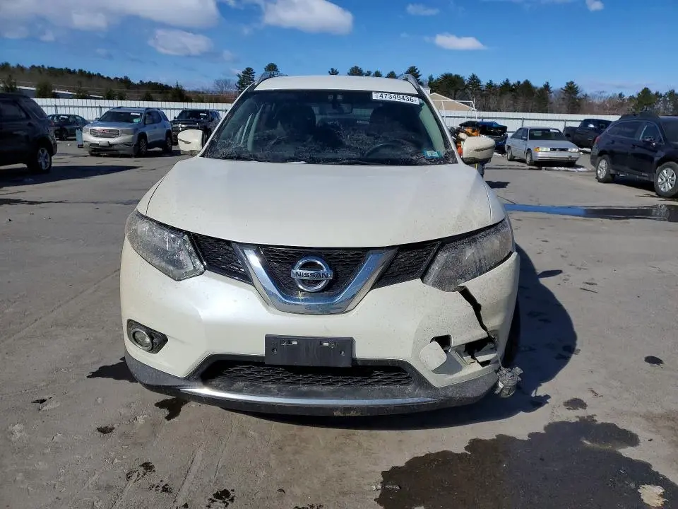 2016 NISSAN ROGUE SL  