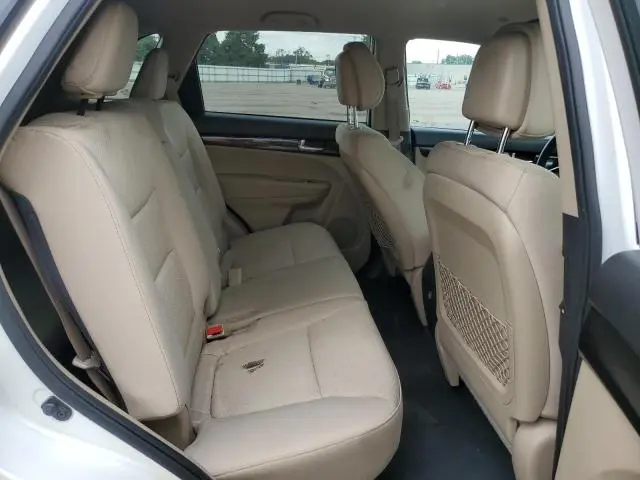 2012 KIA SORENTO BASE  
