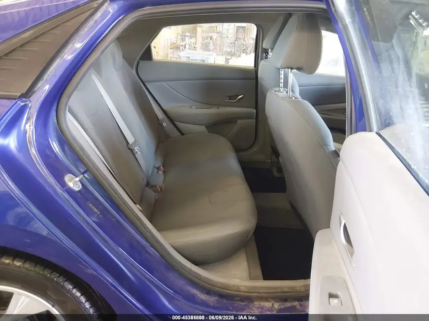 2021 HYUNDAI ELANTRA SE
