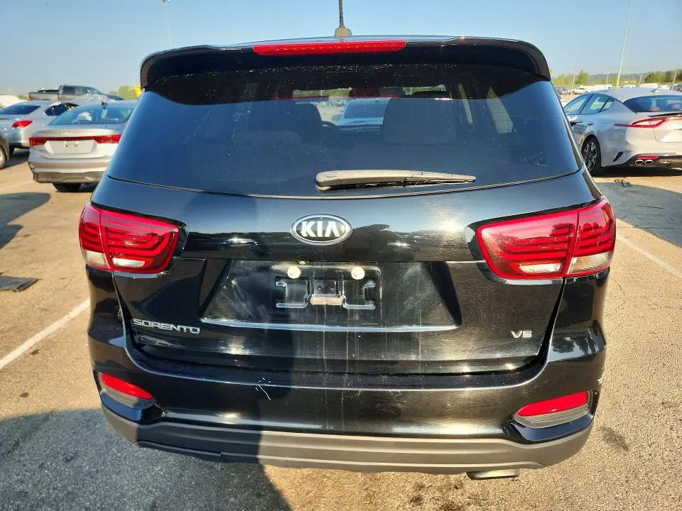 2020 KIA SORENTO S  