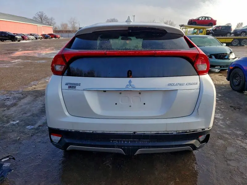 2018 MITSUBISHI ECLIPSE CROSS LE  