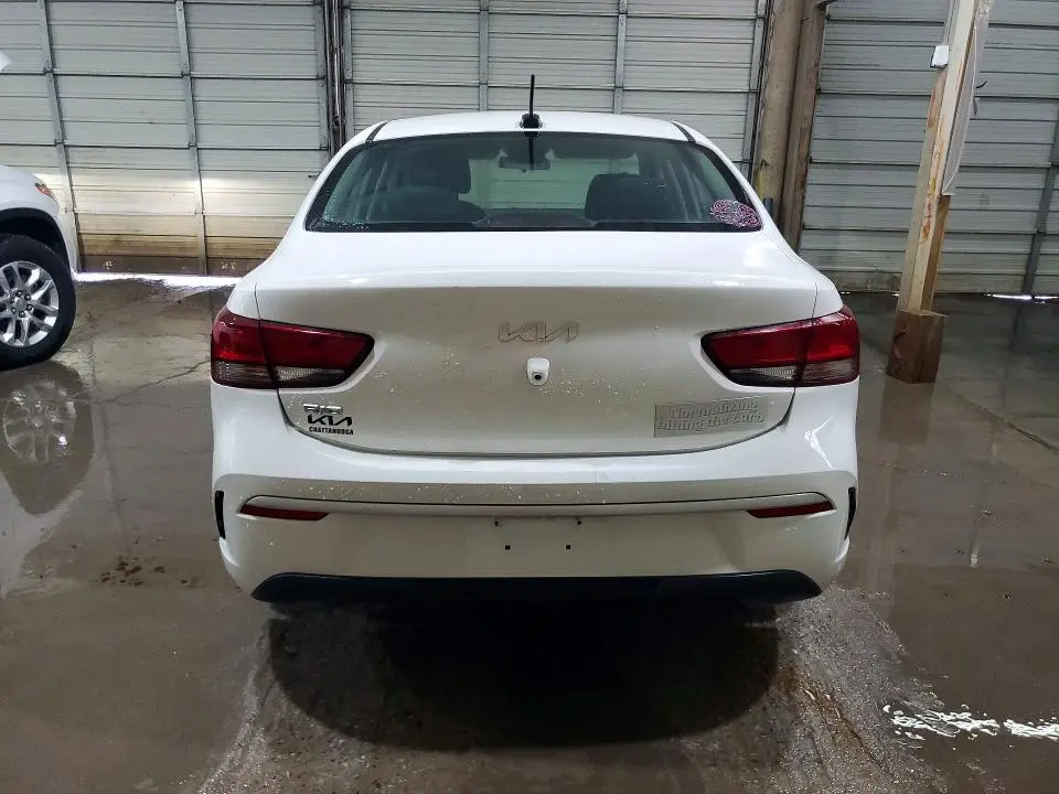 2022 KIA RIO S  