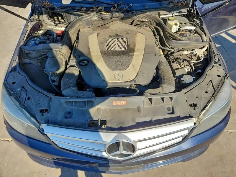 2011 MERCEDES-BENZ C 300  