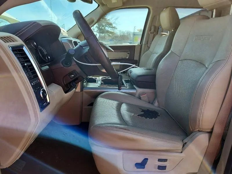 2014 RAM 1500 LARAMIE  