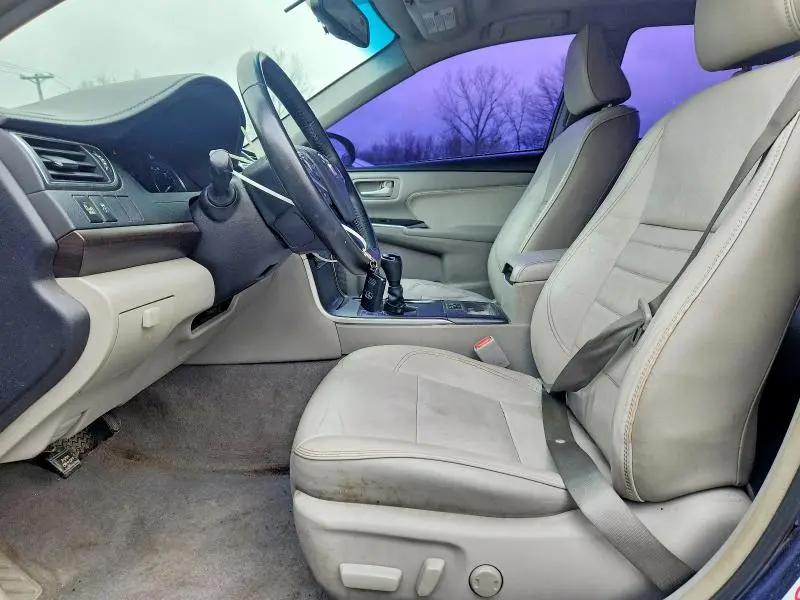 2017 TOYOTA CAMRY XLE  