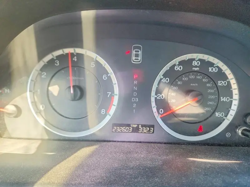 2012 HONDA ACCORD LX  