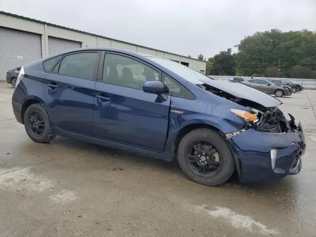 2015 TOYOTA PRIUS   