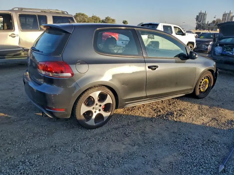 2011 VOLKSWAGEN GTI   