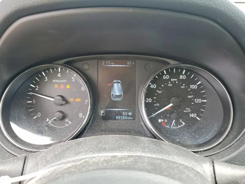 2017 NISSAN ROGUE SL  