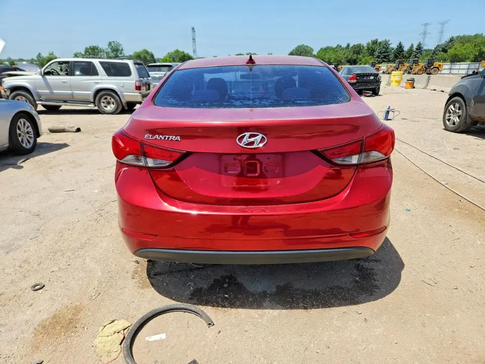 2016 HYUNDAI ELANTRA SE  