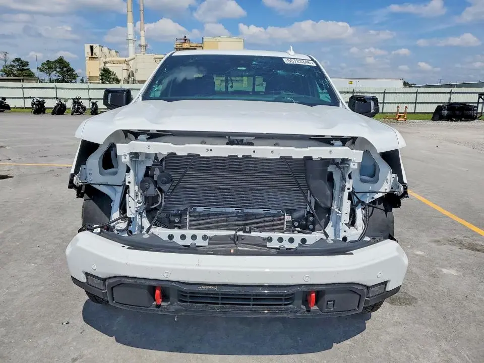 2026 GMC SIERRA K1500 AT4  