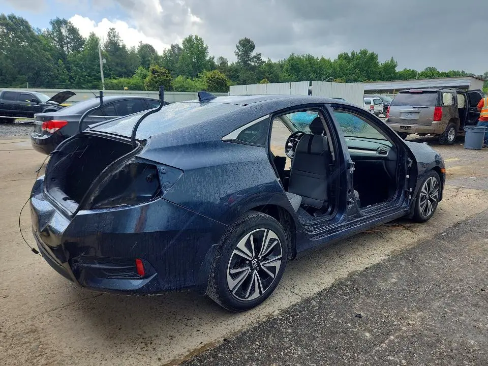 2016 HONDA CIVIC EX  