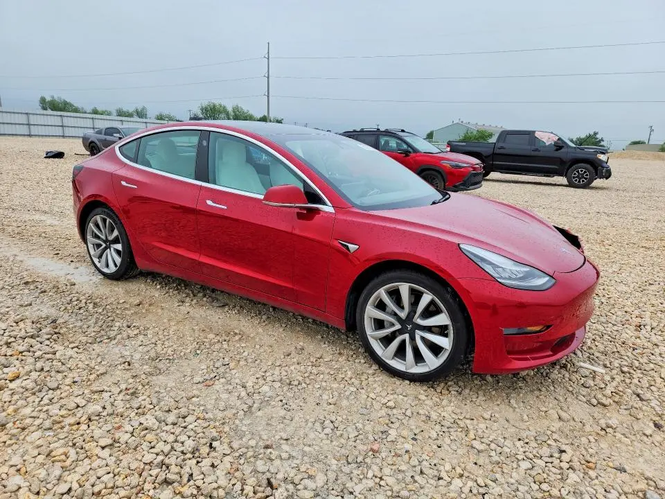 2020 TESLA MODEL 3   