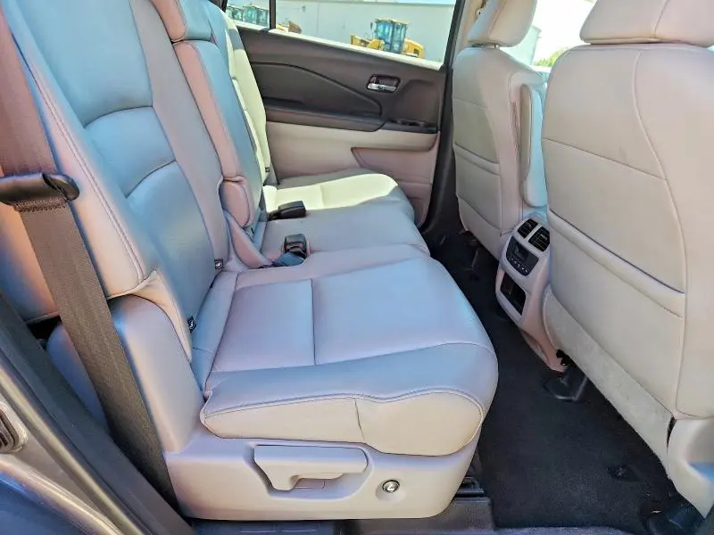 2017 HONDA PILOT EXL  
