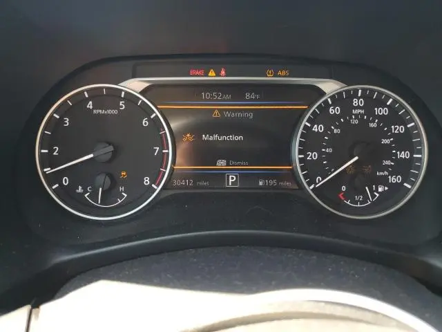 2022 NISSAN SENTRA SR  