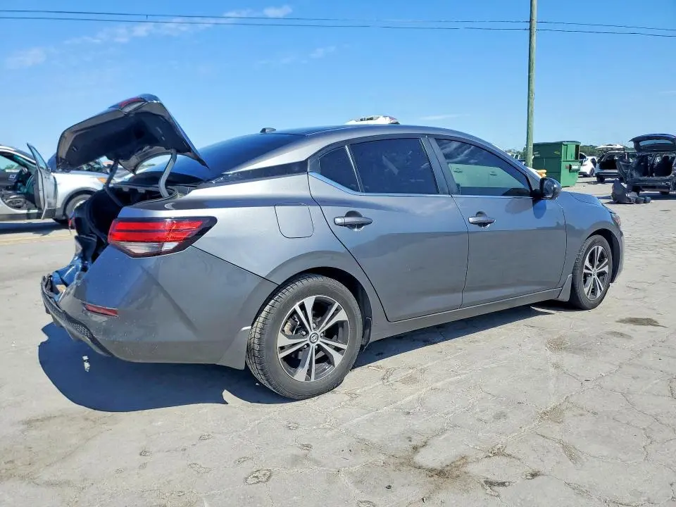 2022 NISSAN SENTRA SV  