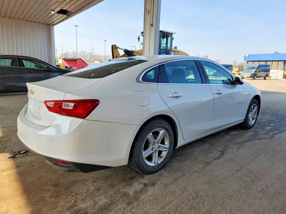 2024 CHEVROLET MALIBU LS  