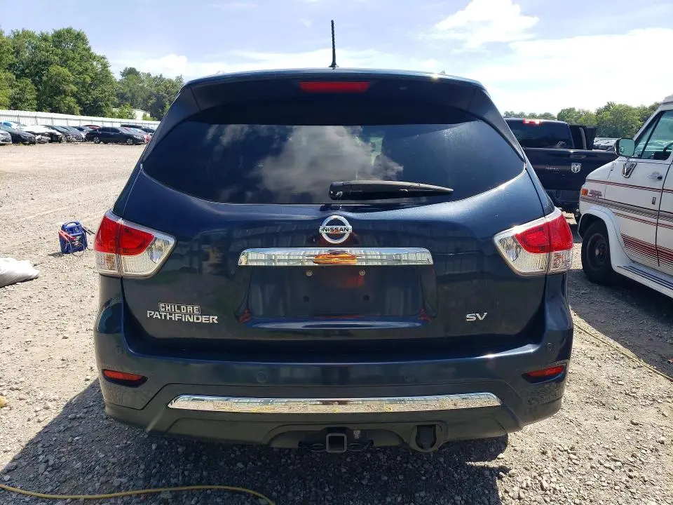 2016 NISSAN PATHFINDER SV  