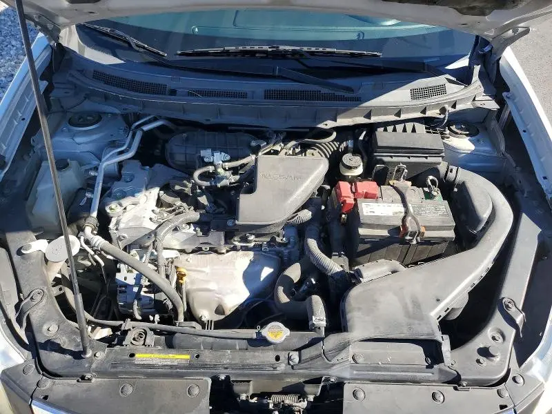 2013 NISSAN ROGUE S  