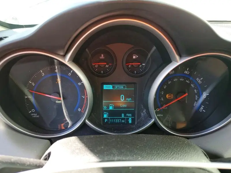 2015 CHEVROLET CRUZE LT  