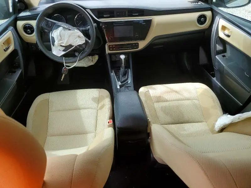 2017 TOYOTA COROLLA LE  