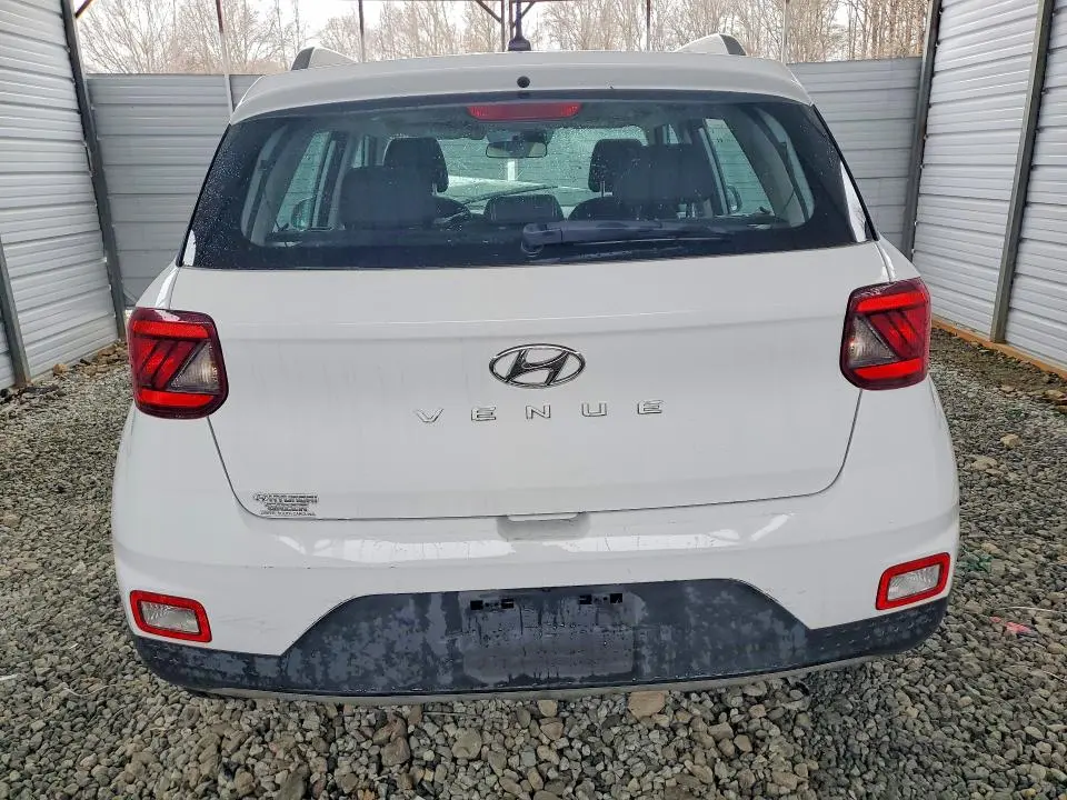 2023 HYUNDAI VENUE SEL  