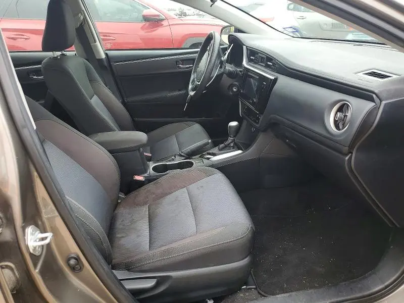 2017 TOYOTA COROLLA LE  