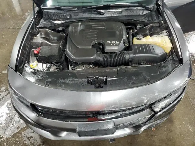 2016 DODGE CHARGER SXT  