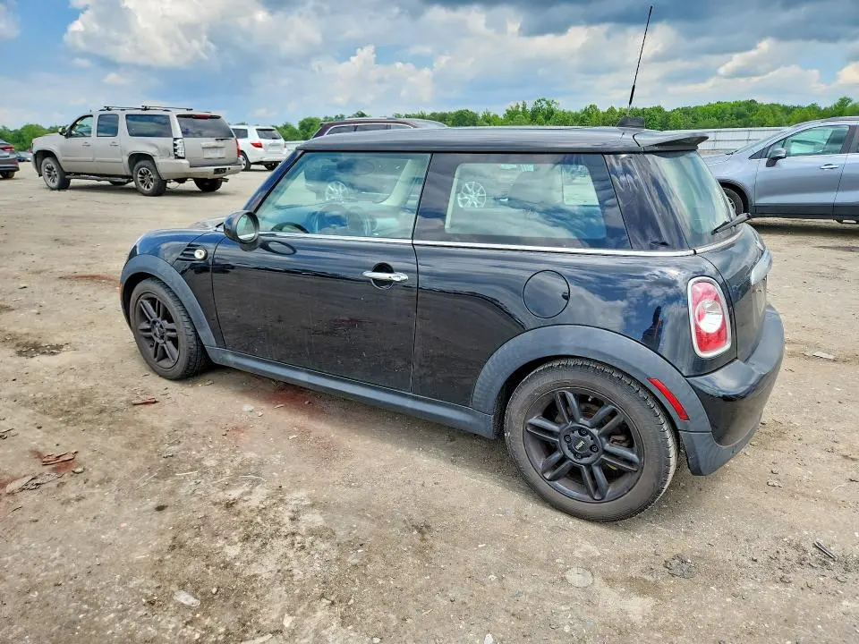 2013 MINI COOPER   