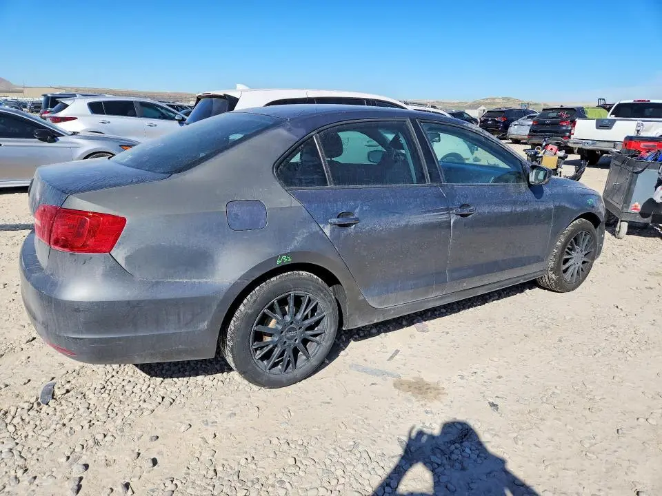 2012 VOLKSWAGEN JETTA BASE  