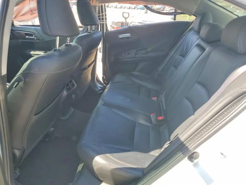 2017 HONDA ACCORD TOURING HYBRID  