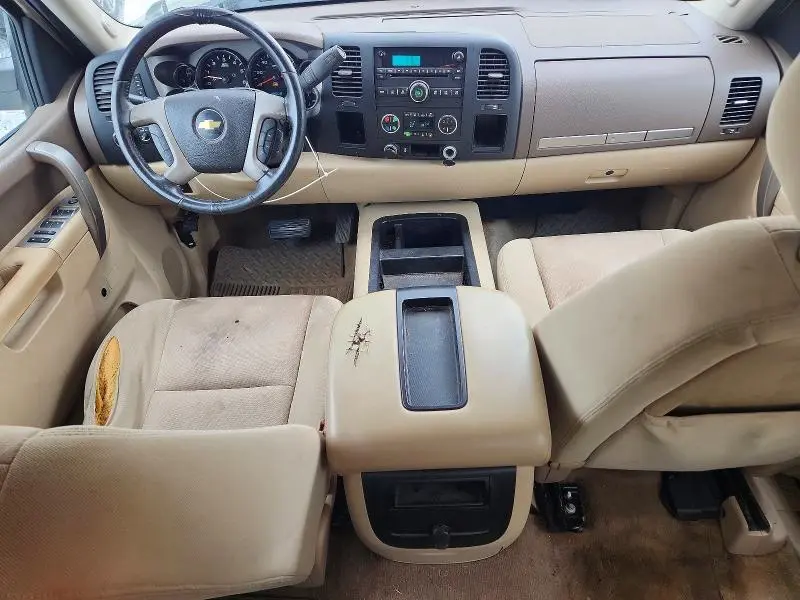 2013 CHEVROLET SILVERADO C1500 LT  