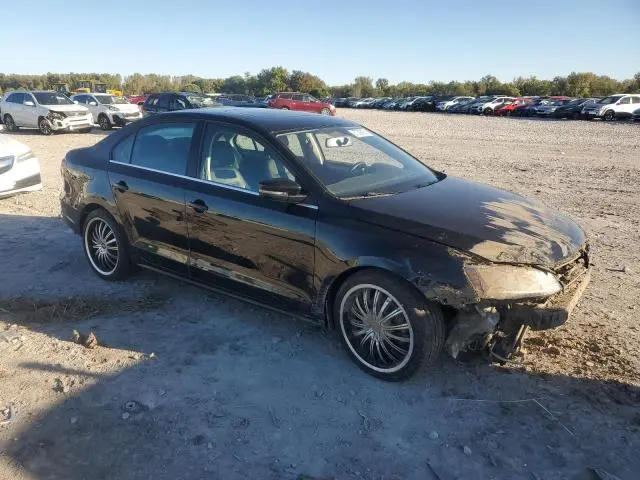 2018 VOLKSWAGEN JETTA SE  