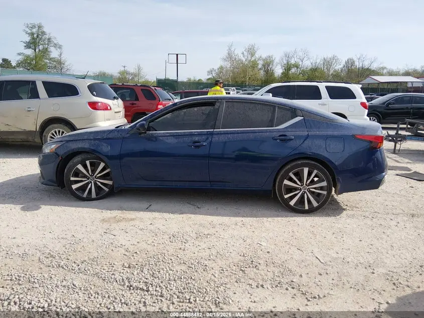 2022 NISSAN ALTIMA SR VC-TURBO FWD