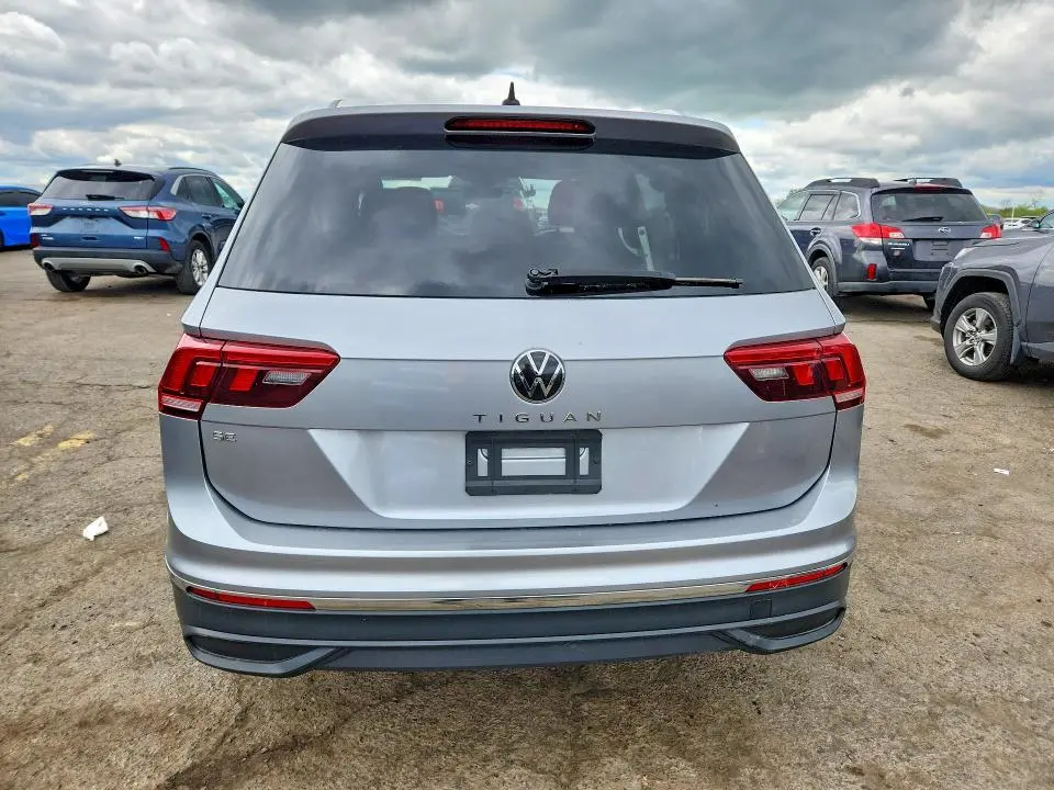 2024 VOLKSWAGEN TIGUAN SE  