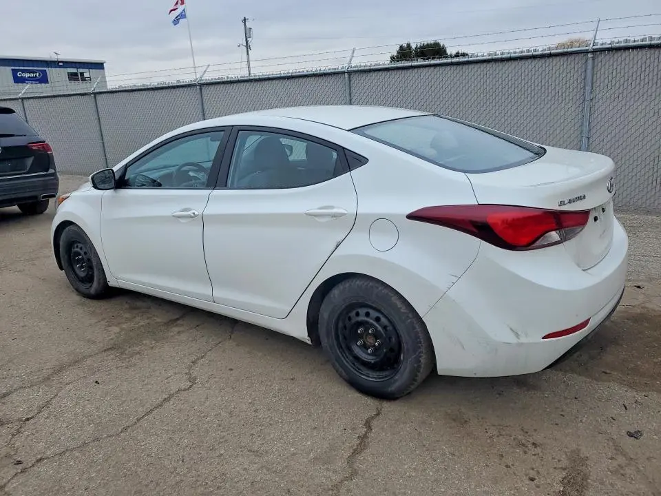 2016 HYUNDAI ELANTRA SE  