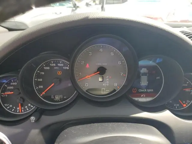 2017 PORSCHE CAYENNE S  