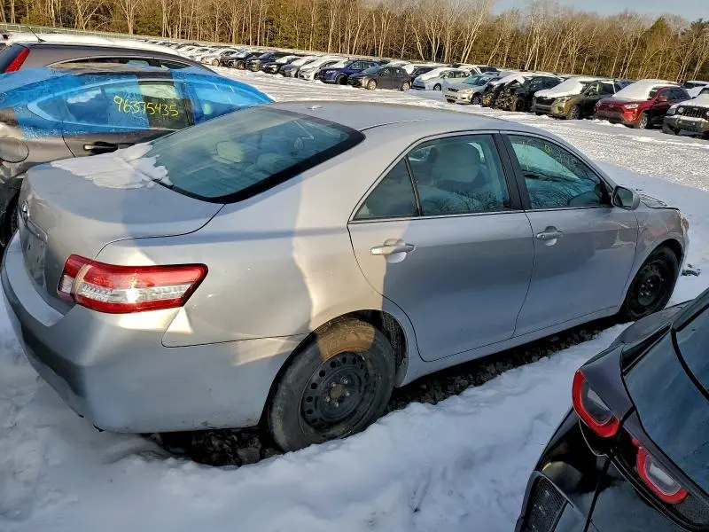 2011 TOYOTA CAMRY BASE  