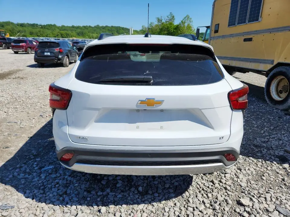 2025 CHEVROLET TRAX 1LT  