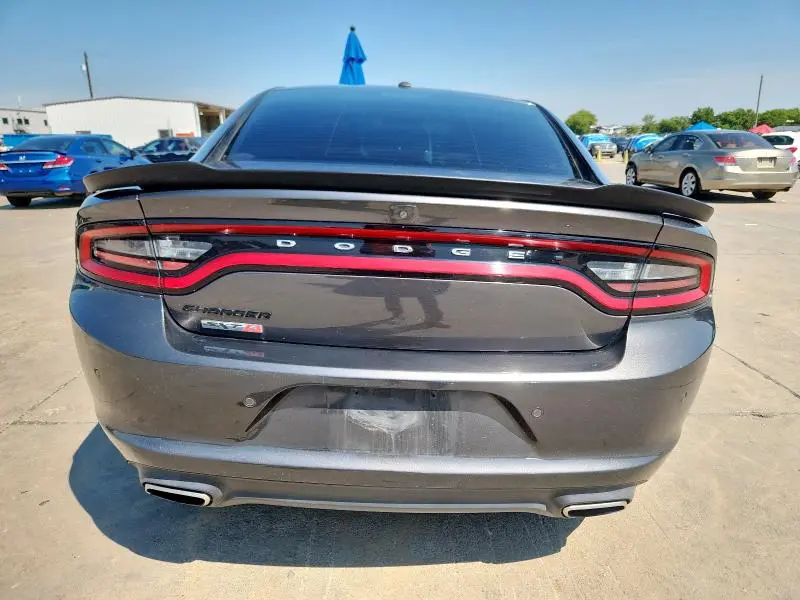 2019 DODGE CHARGER SXT  