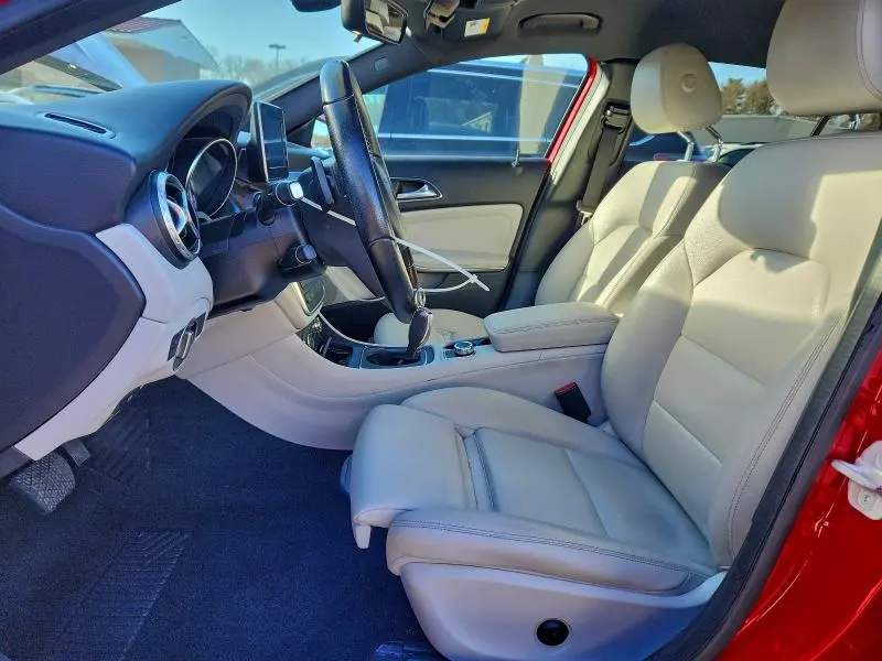 2017 MERCEDES-BENZ GLA 250 4MATIC  