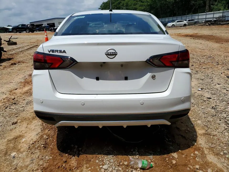 2025 NISSAN VERSA S  