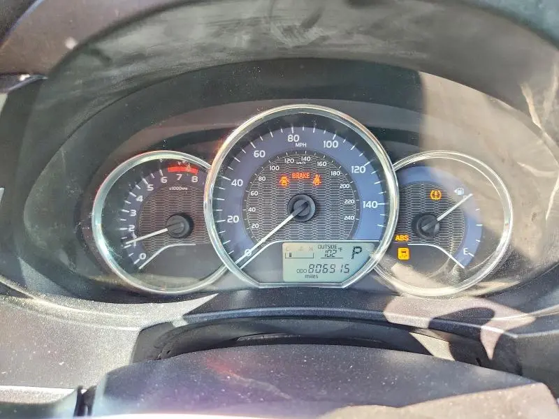 2015 TOYOTA COROLLA LE PLUS  