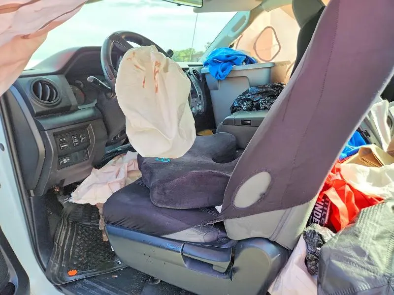 2015 TOYOTA TUNDRA SR  