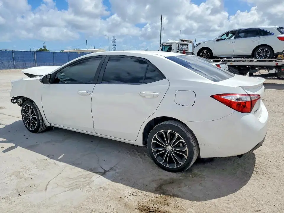 2015 TOYOTA COROLLA S PLUS  