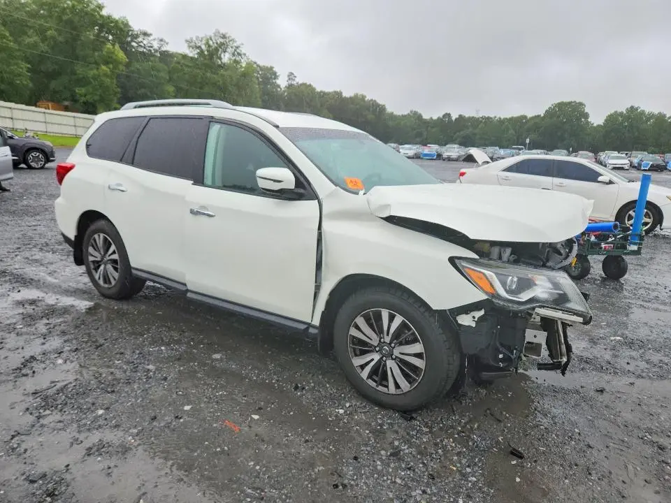 2017 NISSAN PATHFINDER S  